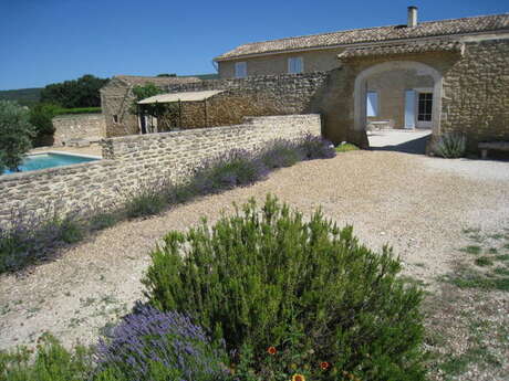 Mas de Pierre Droite