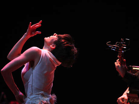 Danza - Leonor Leal