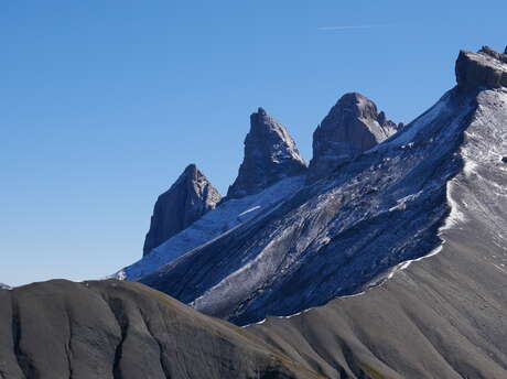 Boucle du Pic du Mas de La Grave au Goléon - Itinérance pédestre en 3 jours