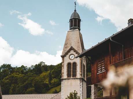 L'église Saint Pierre de Manigod