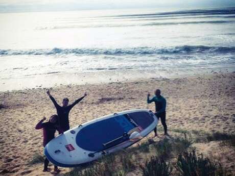 Giant paddle and toboggan hire by Ré Glisse