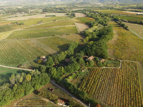 Domaine Les Tuiles Bleues