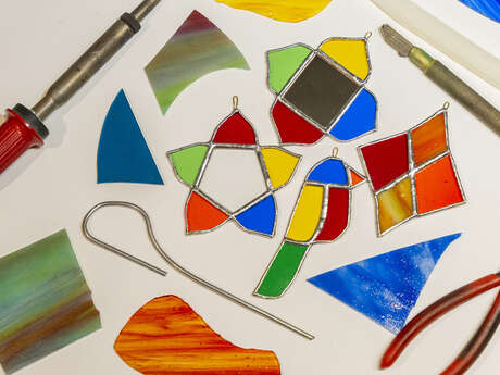 Introduction to the art of Tiffany stained glass with Mélanie Cornu