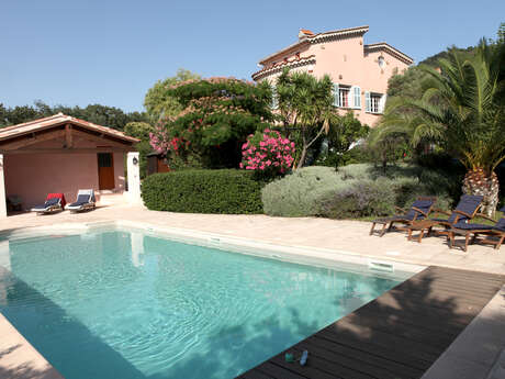 Villa T5 - 10 personnes.