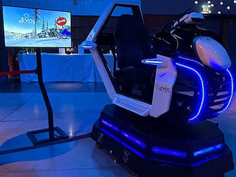 Les Noëls insolites : Le simulateur de réalité virtuelle scooter des neiges