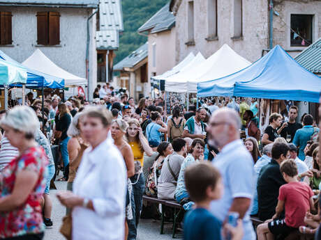 Gourmet and musical Night Market