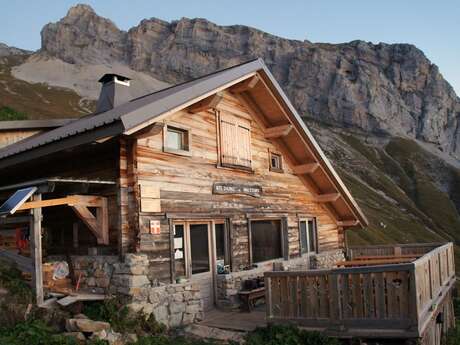 Refuge du Praz d'Zeures