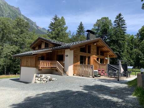 Chalet 888 Jacuzzi & Sauna