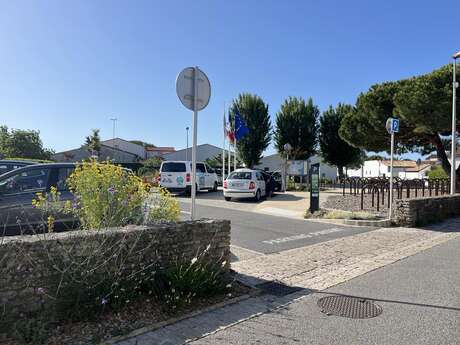 Parking vélos - Place Victor Dron