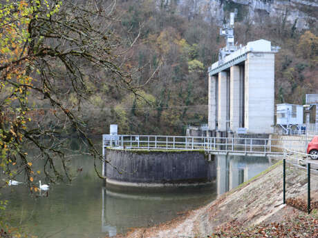 A la rencontre d’un barrage hydroélectrique bientôt centenaire
