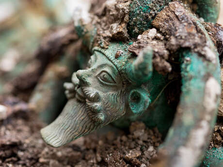 Conférence : Gaulois et Grecs entre Alpes et Méditerranée Conférence : Gaulois et Grecs entre Alpes et Méditerranée