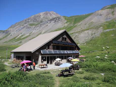 Alpe de Villar d'Arène Mountain hut (FFCAM)