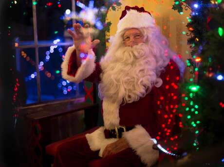 Arrivée du Père Noël à Montclar