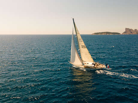 Izenah III - Spaziergänge mit dem Segelboot