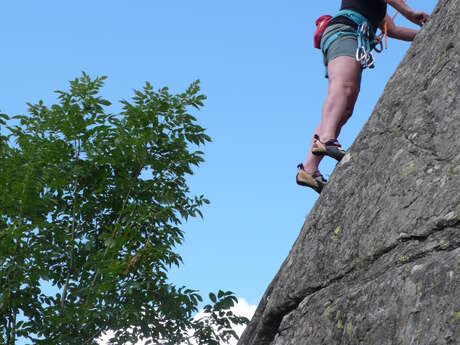 Climbing - group lessons for teens and adults - Passion outdoor