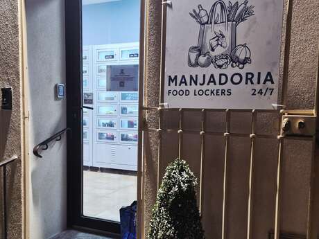 Manjadoria - Food lockers 24/7