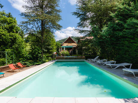 Hôtel-Restaurant Le Vieux Tilleul**