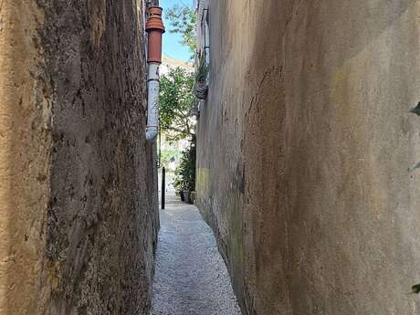 Le Cannet's smallest street