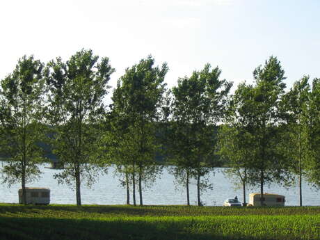 Etang de pêche de Pontremble