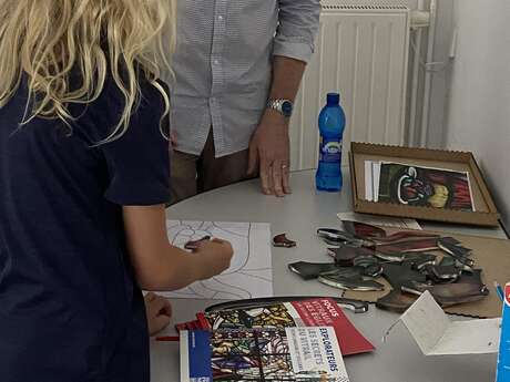 Pour les 7-12 ans : vitrail-comics books