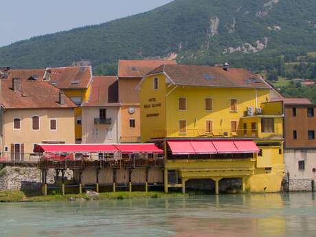 Hôtel Restaurant Au fil de l'Eau