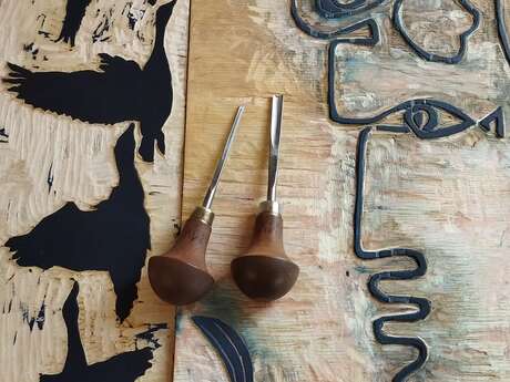 Stage de gravure sur bois à Salagon