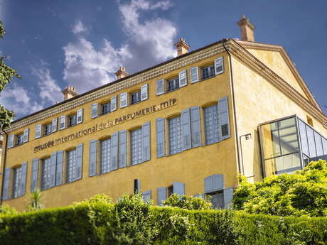 L'élégance au XVIII° siècle au Musée International de la Parfumerie - Grasse