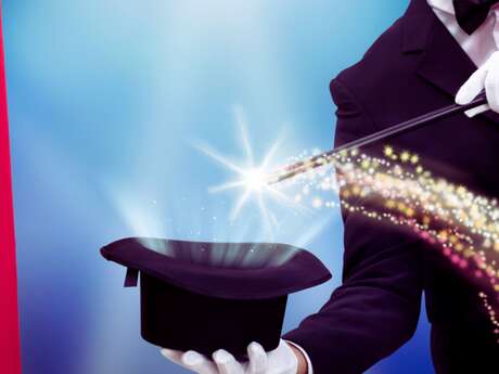 Noël à vive allure : animation musicale et spectacle de magie