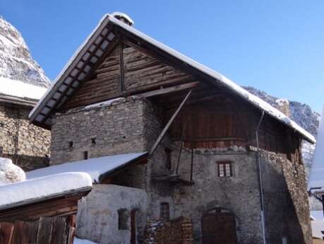 Visite Guidée de l'architecture rurale de Névache avec l'Atelier d'Histoire