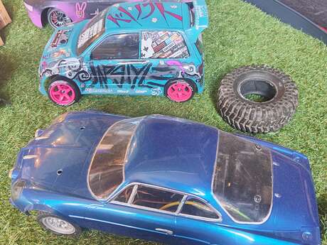 RC electric drift car animation
