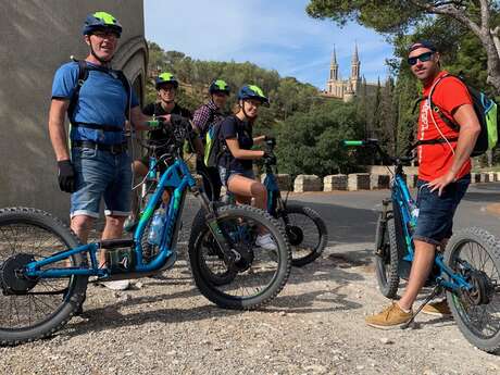 Balade guidée en "Vélo’ Trot" - Provence Quad Location