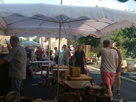 Vide-Grenier et Brocante de Pentecôte