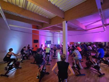 Cours collectif : soirée biking fluo