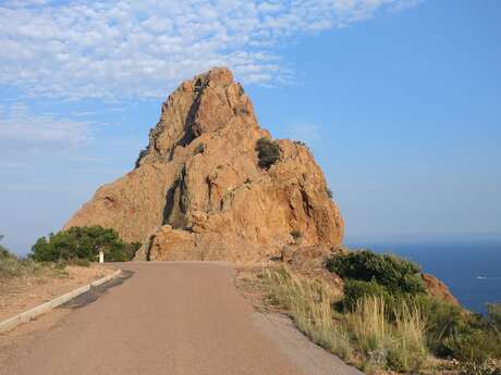 Rocher Saint-Barthélémy depuis la Pointe de l'Observatoire
