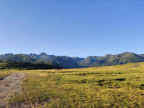 Balade d'altitude à Beille : La cabane de Piparlan