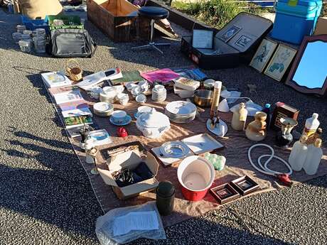 Marchés aux puces d'Alès