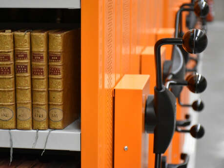 Bibliothèque patrimoniale et archives municipales - Michel Vovelle