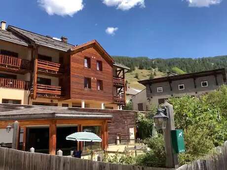 Appartement 2 personnes - Les Balcons du Viso n° 401