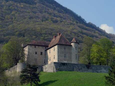 Découverte du Château du Carre