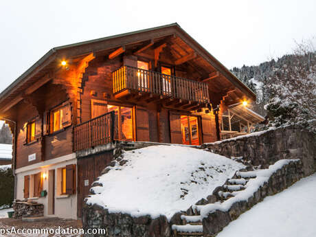 Chalet Sisu - Alps Accommodation