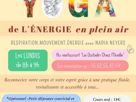 Yoga de l'énergie et petit déjeuner vitaminé