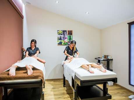 Recharge your batteries with a duo massage