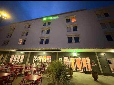 Hôtel  ibis Styles Alès Centre Cévennes