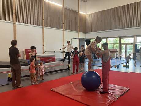 Atelier d'initiation aux arts du cirque