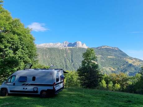 Vision & Merveille - location de camping-car et fourgon aménagé