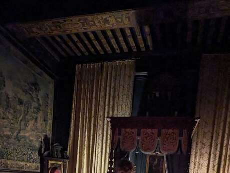 Feu d'artifice et chandelles au Château de Brissac