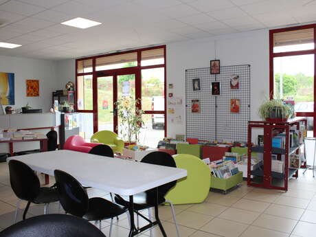 Médiathèque de Cazaubon