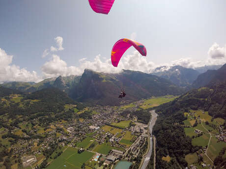 Paragliding dopen: Een brede kijk op de natuur!