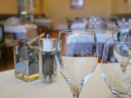 Restaurant Des Lys Restaurant Des Lys