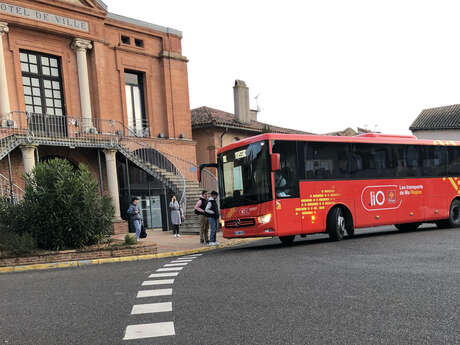 Arrêt Place de la République ligne de Bus 801 Montauban / Moissac / Lamagistère